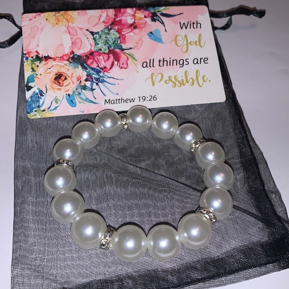 First Lady Bracelet - Picture 4 of 6